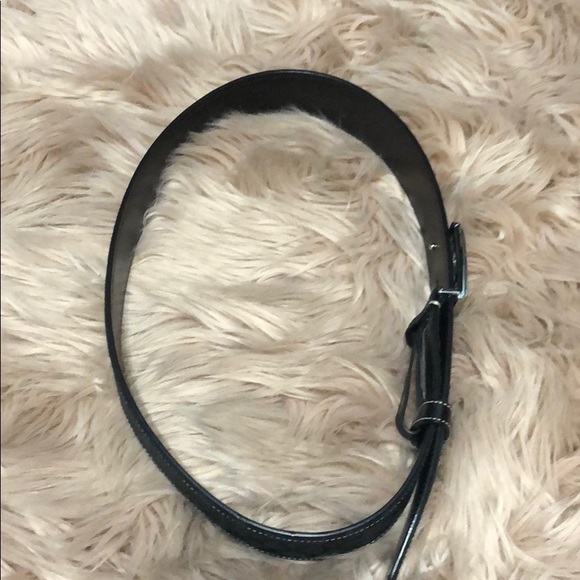 Belt with c on it - Picture 3 of 5